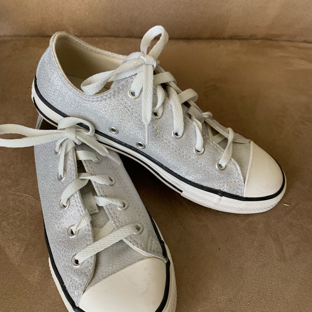 Silver glitter Converse size Kids 3 (womens 5), like new